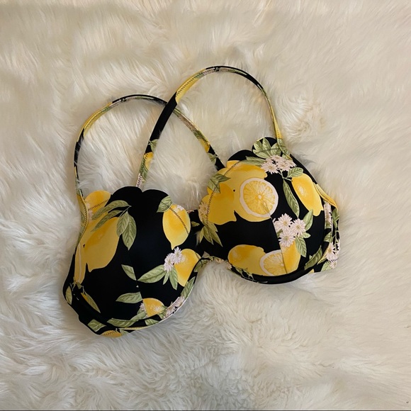 Shade & Shore Other - Shade & Shore Black yellow lemon bikini top 36C